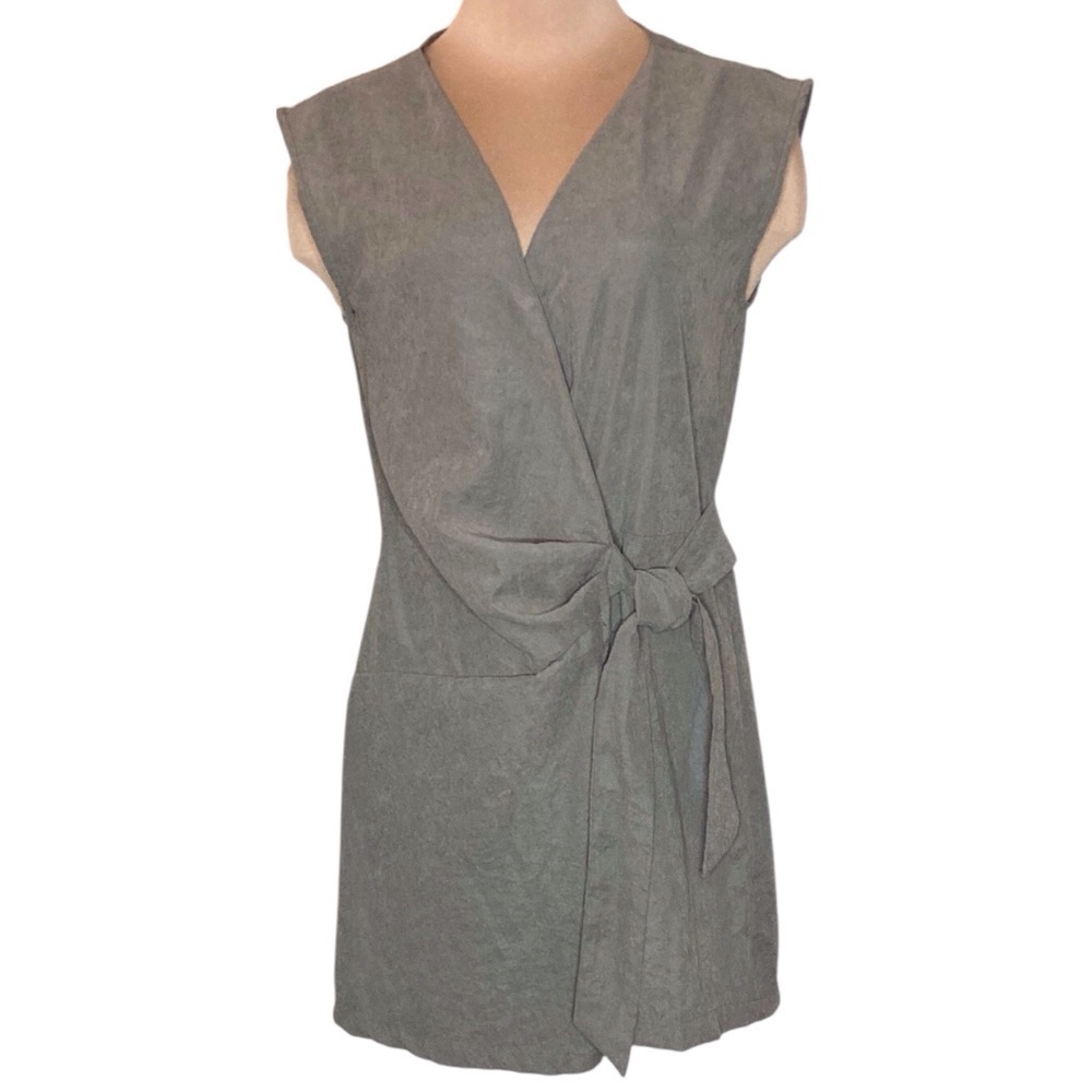 Mod Ref | Green V-Neck Faux Wrap Romper M